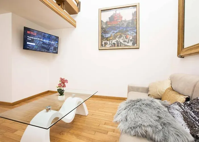 Unforgettable Split Level Jacuzzi Navona - Collection Apartamento *